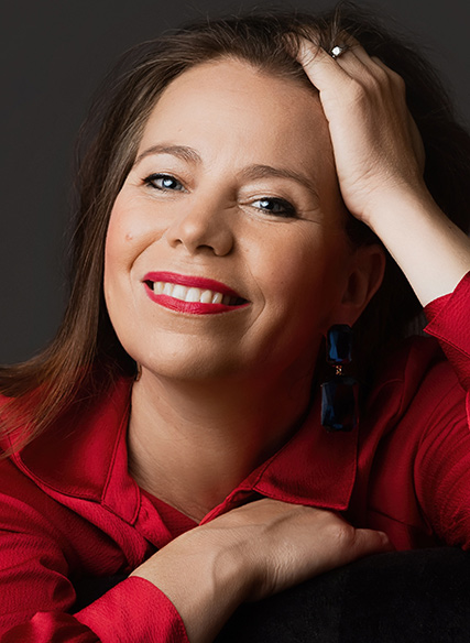 Peggy Steiner, Soprano - <em>Chrysothemis</em>